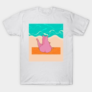 Cat Sunbathing at the beach T-Shirt